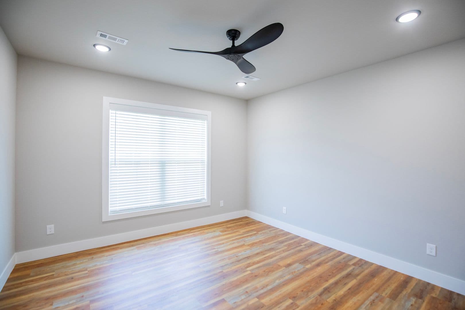 Pea Ridge House: 1036 Seaborn Way