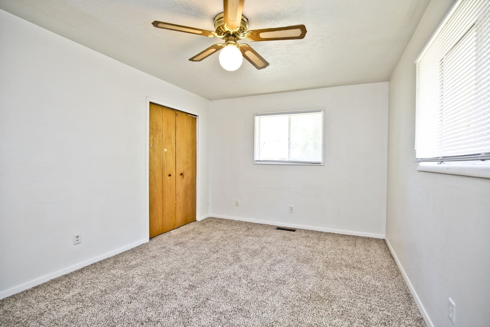 Bentonville House: 304 NW 4th Street