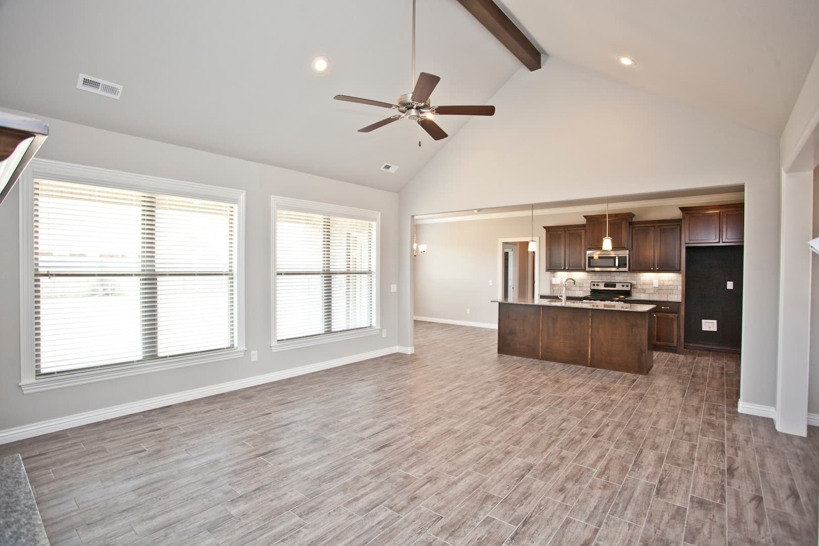 Pea Ridge House: 1003 Taylor Lane