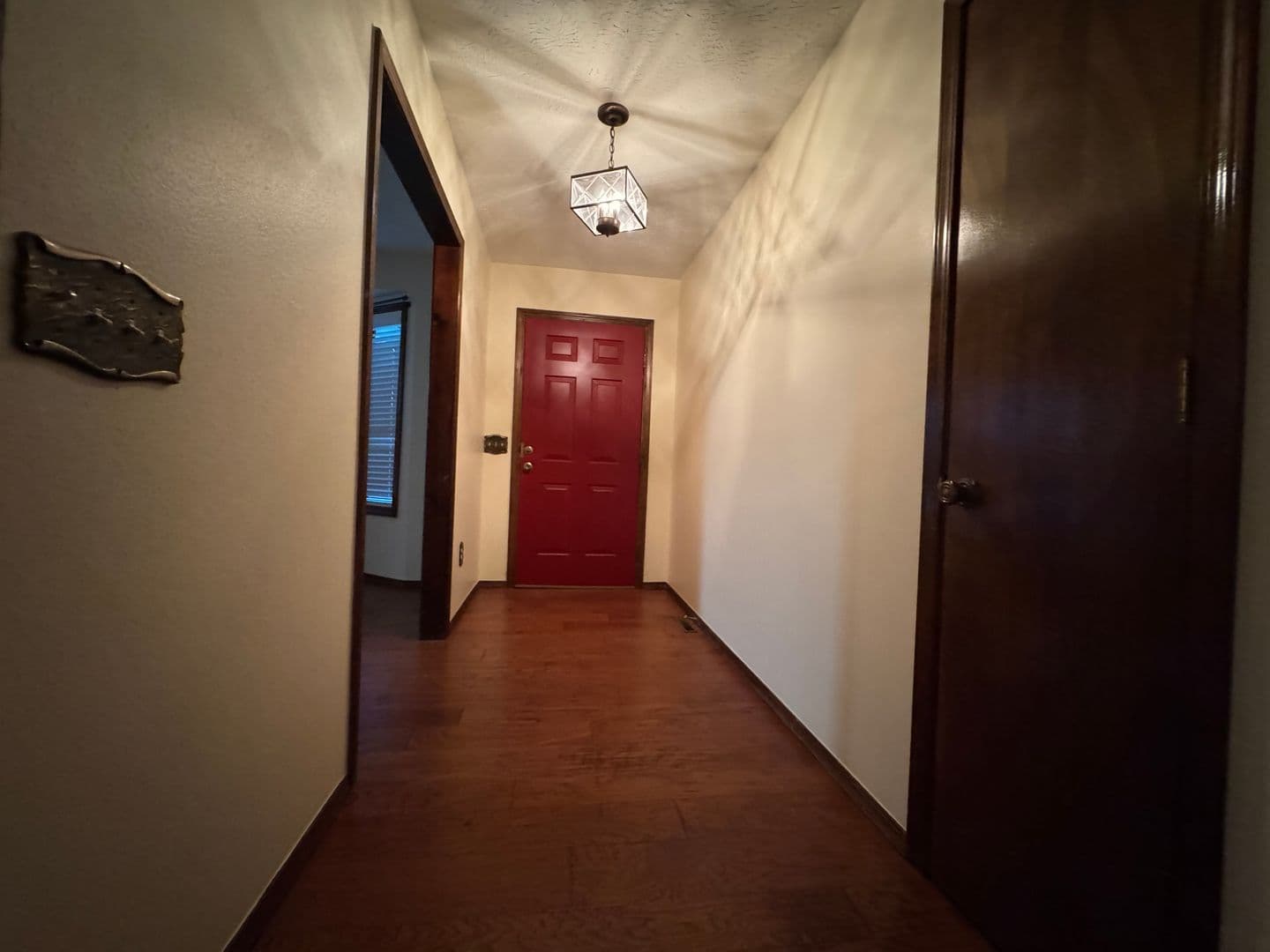 Gentry House: 1298 E. Main Street