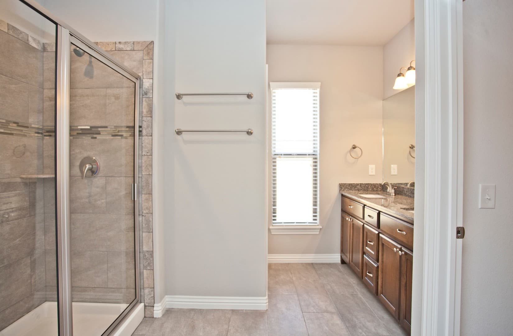 Pea Ridge House: 1003 Taylor Lane