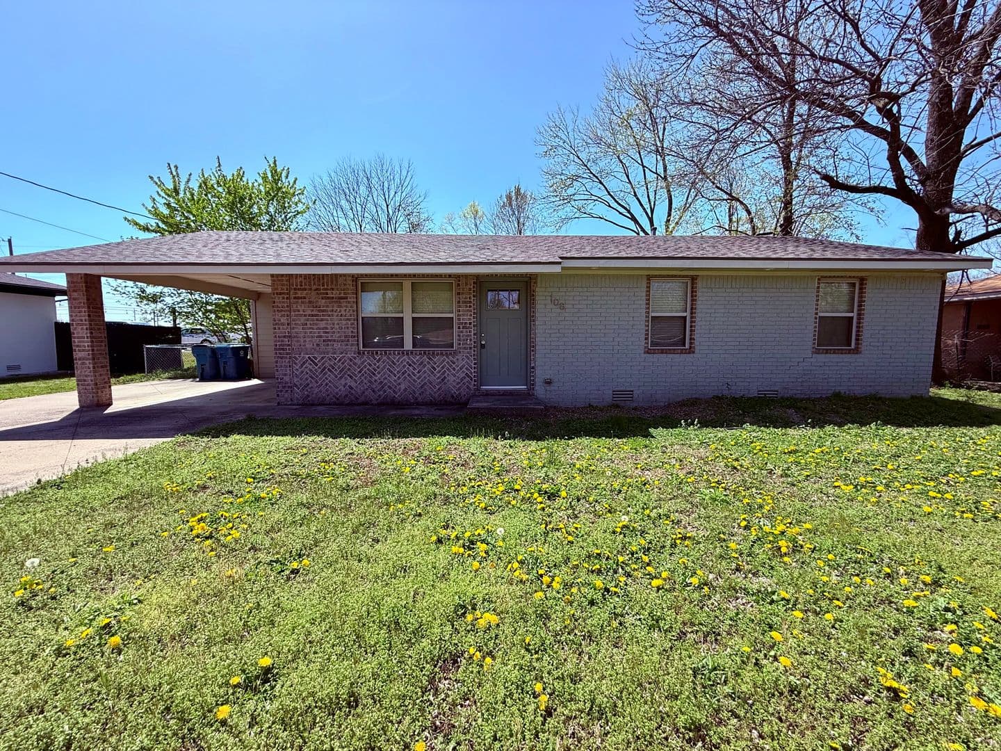 Bentonville House: 108 SE 13th Street