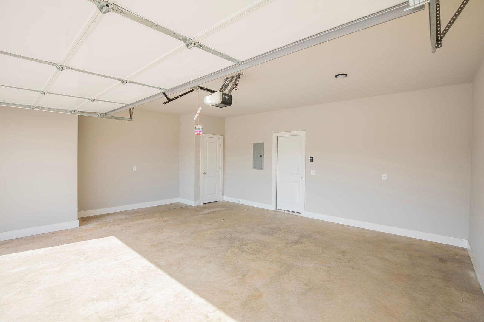 Pea Ridge House: 1036 Seaborn Way