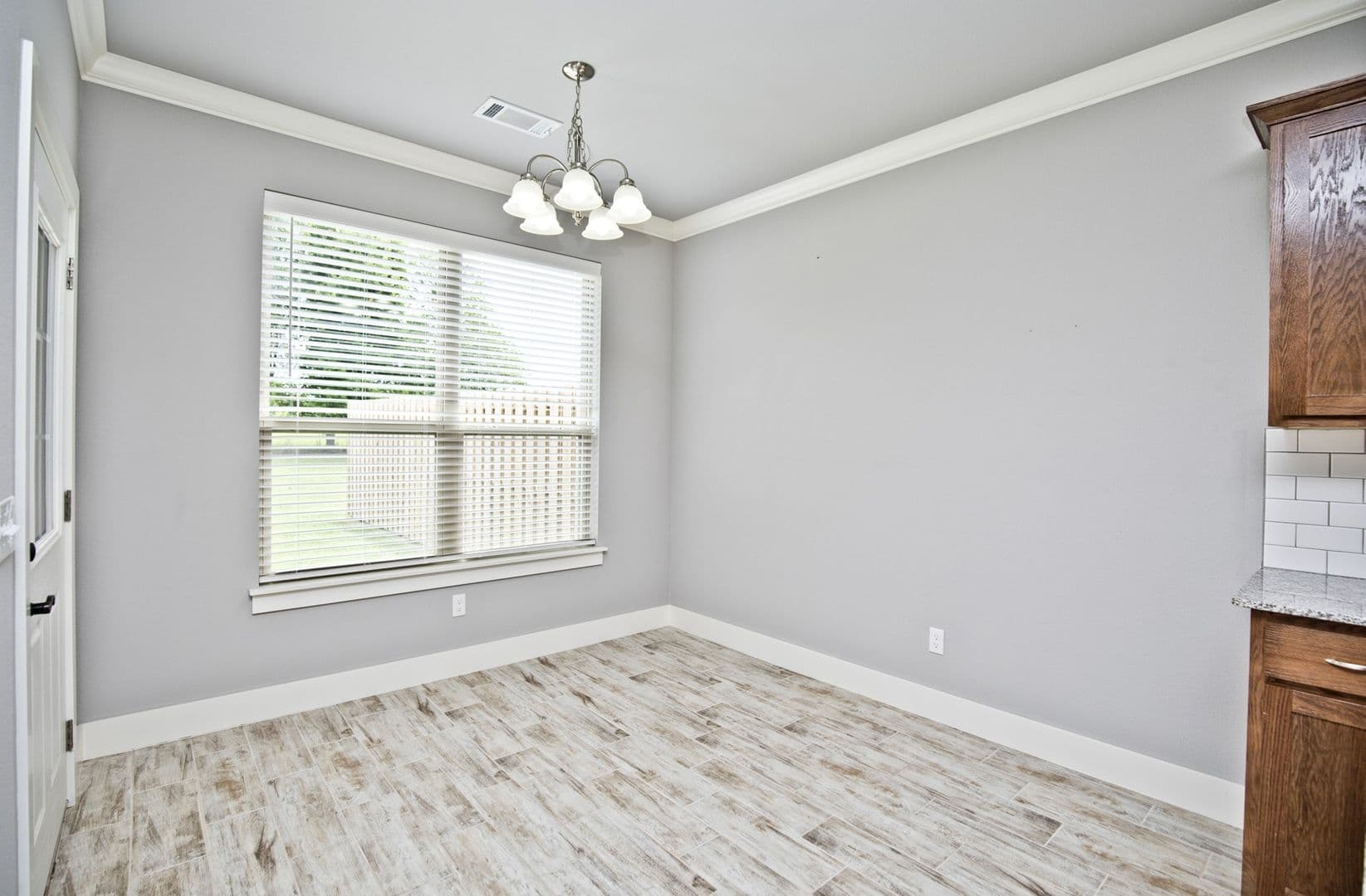 Pea Ridge House: 114 Alder Street