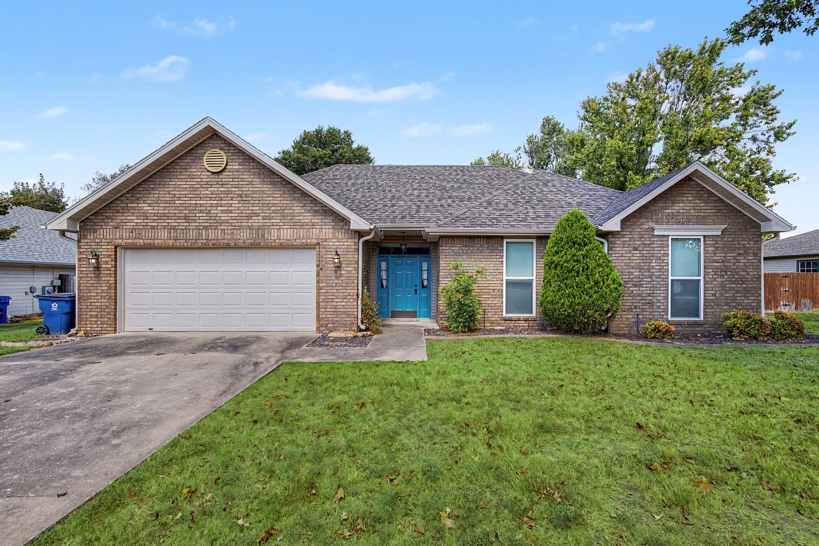 Bentonville House: 29 Ivy Circle