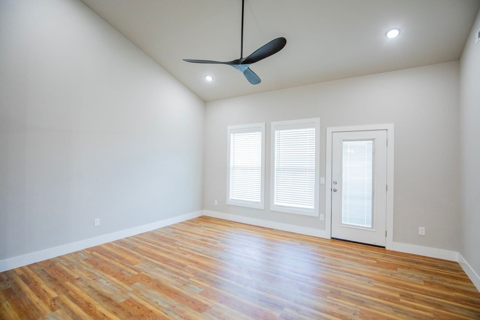 Pea Ridge House: 947 Seaborn Way