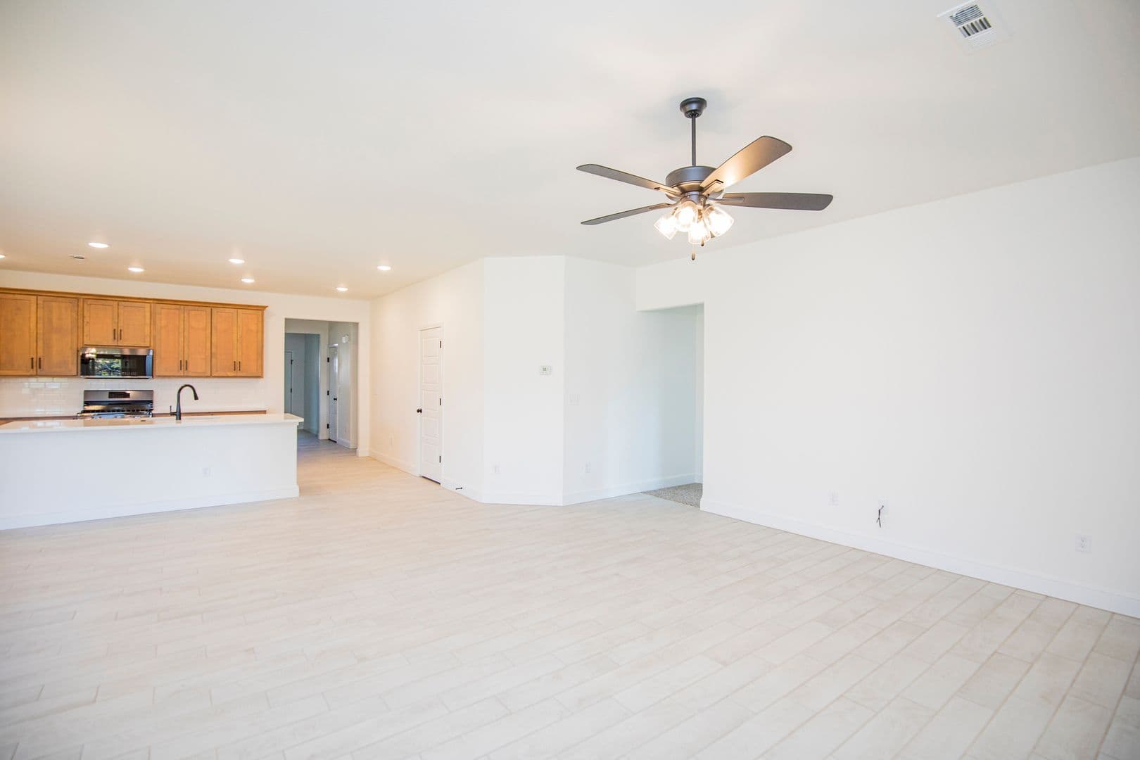 Pea Ridge House: 2515 Westbrook Loop