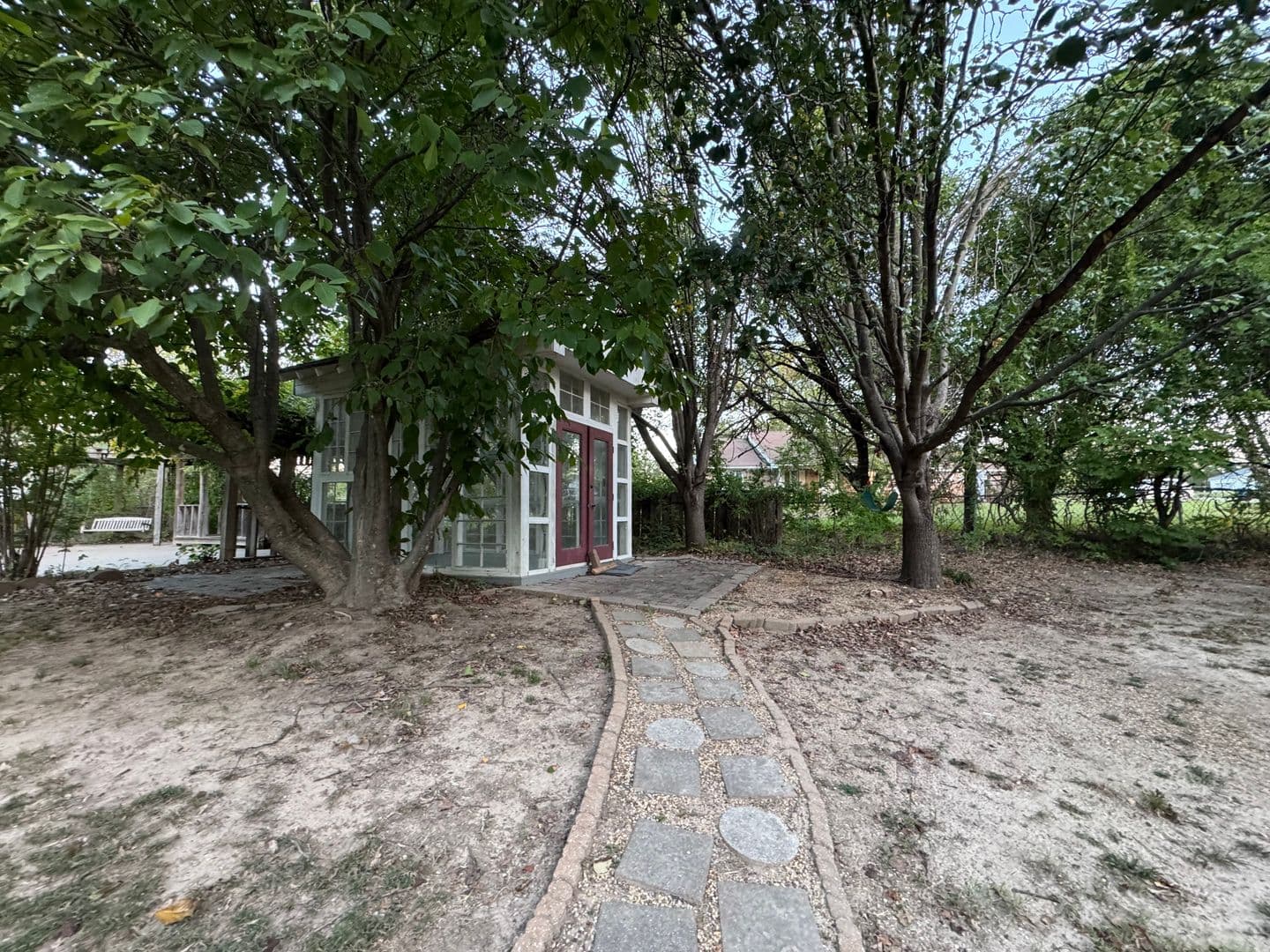 Gentry House: 1298 E. Main Street