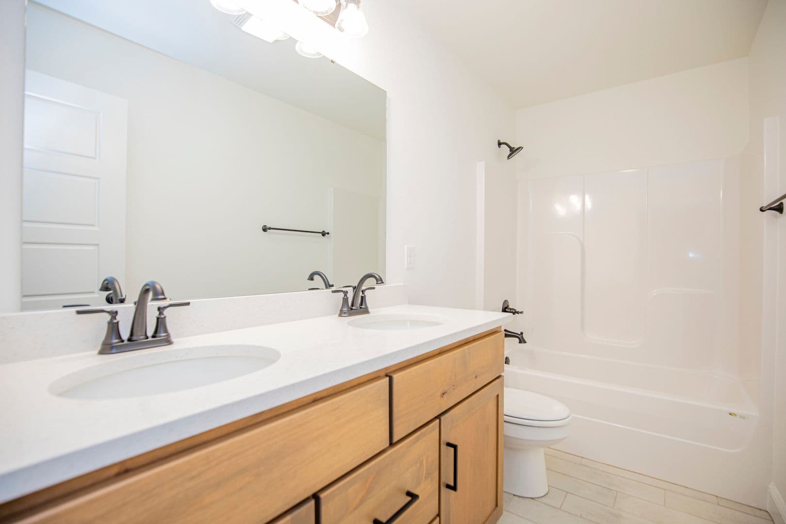 Pea Ridge House: 2515 Westbrook Loop