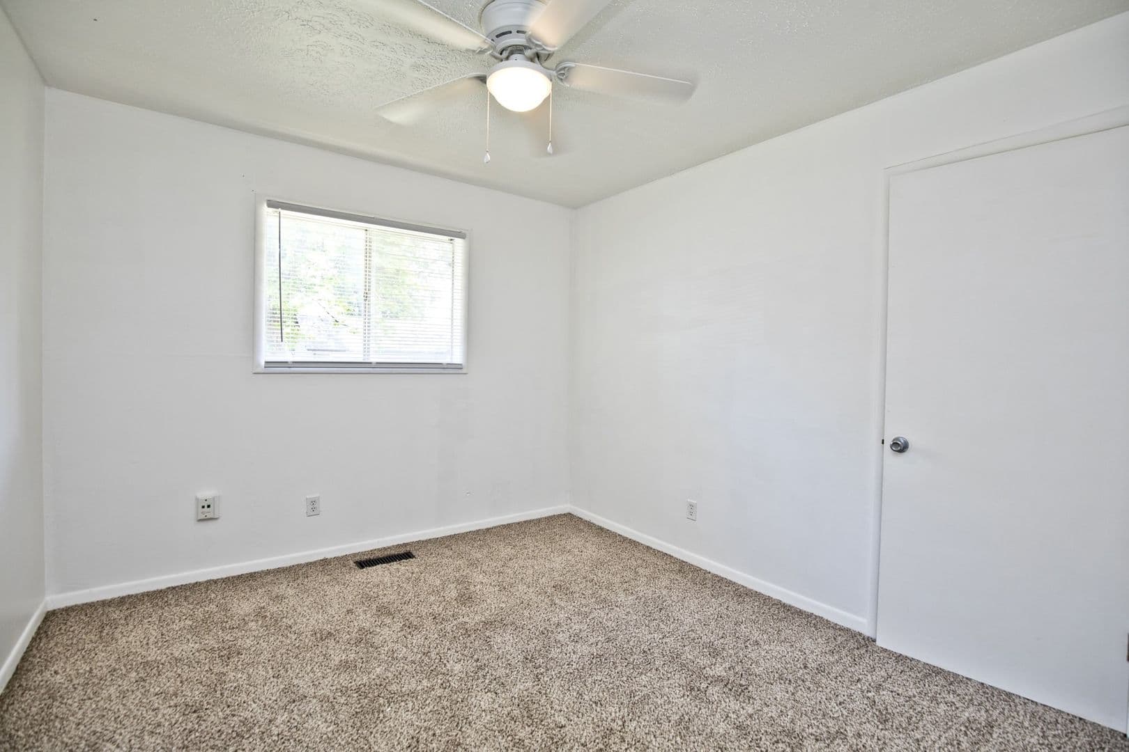 Bentonville House: 304 NW 4th Street