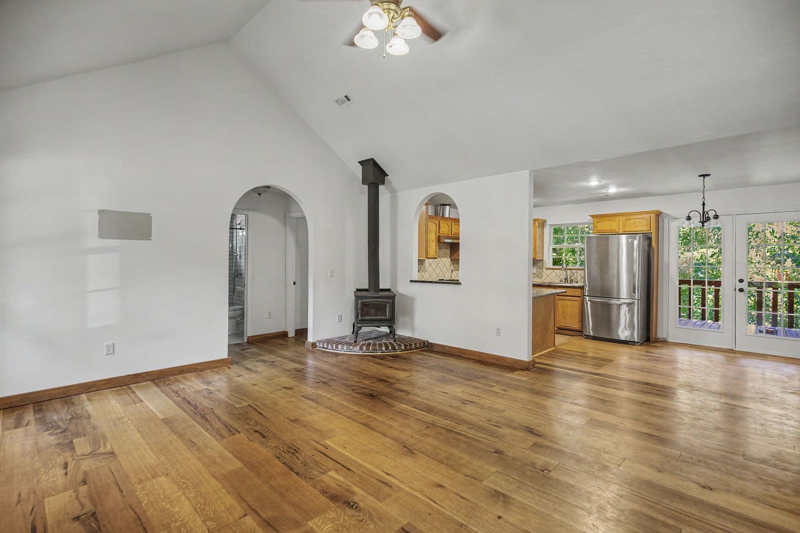 Bella Vista House: 11 Cresswell Lane