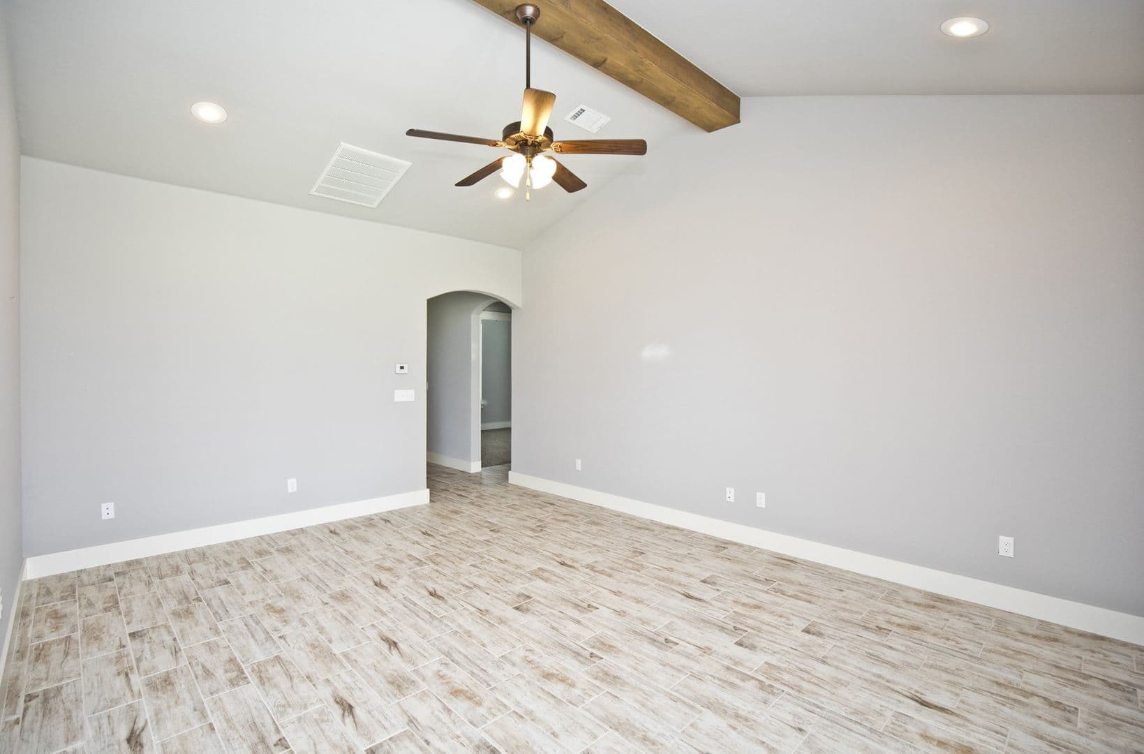 Pea Ridge House: 114 Alder Street