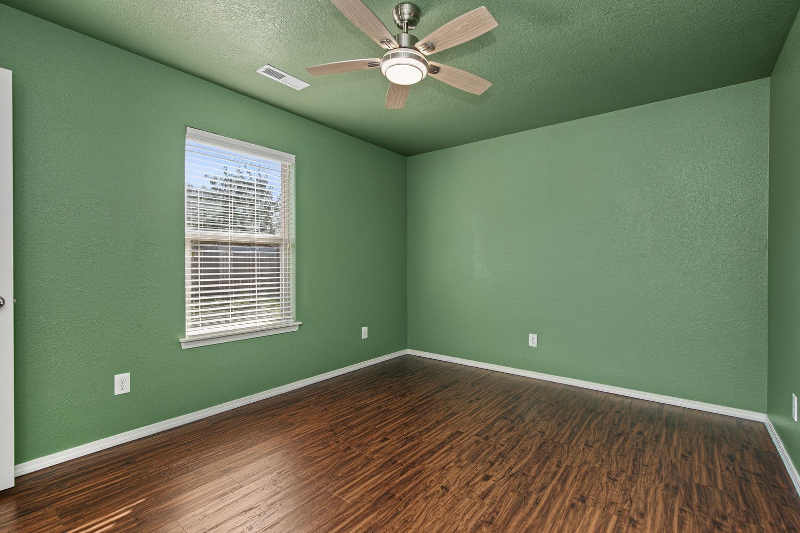 Bentonville House: 4103 SW Limestone Avenue