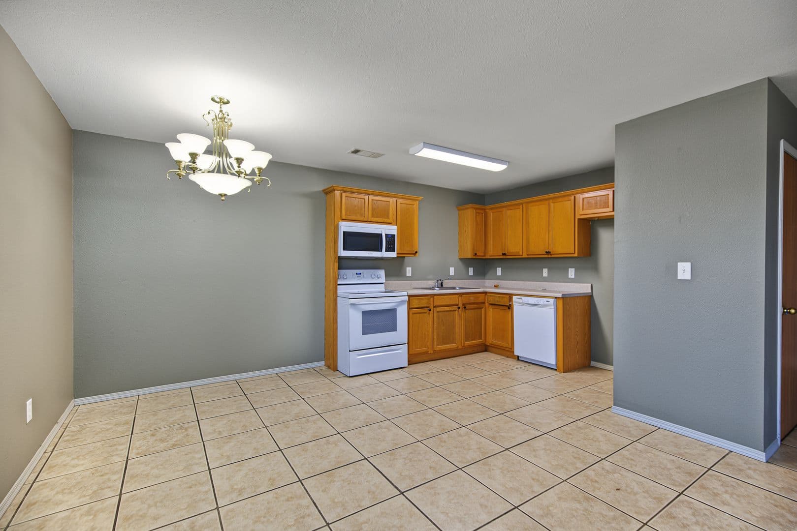 Rogers House: 3103 S E Street