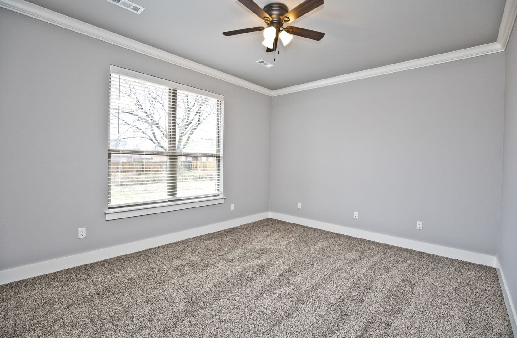 pea Ridge House: 201 Alder Street