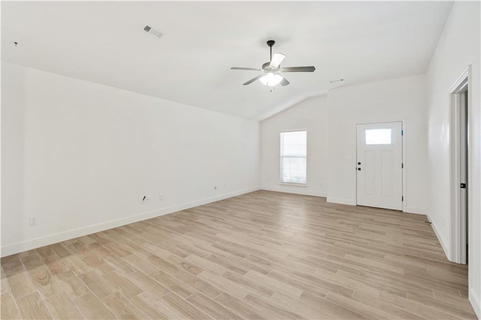 Bentonville House: 6006 NW Sherman Street