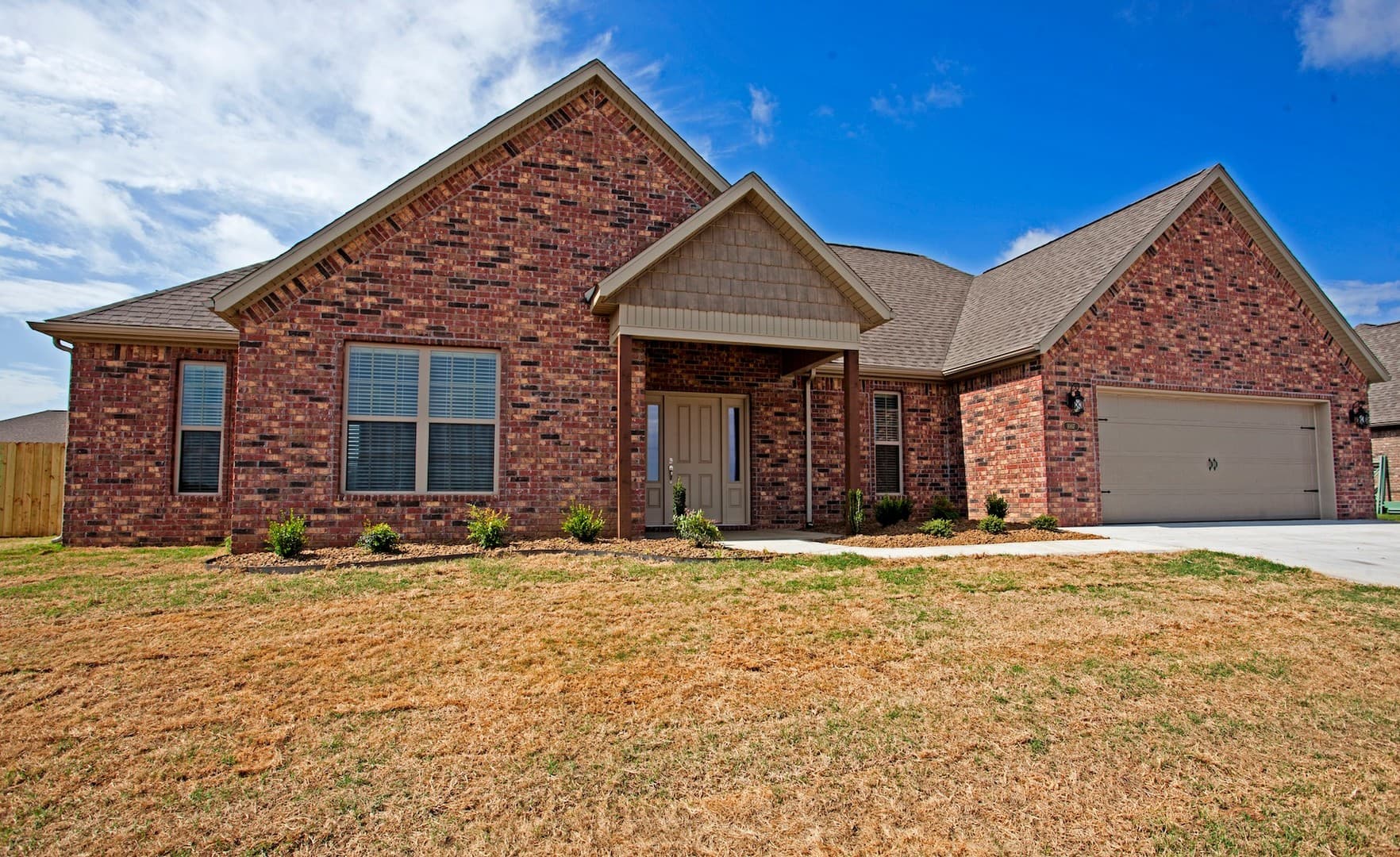 Pea Ridge House: 1003 Taylor Lane