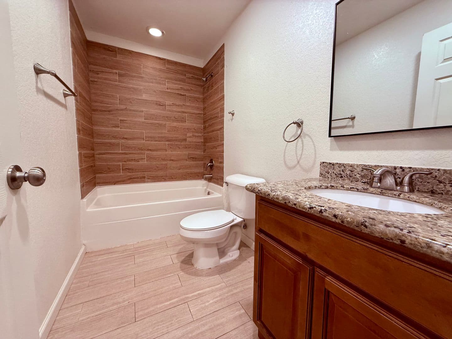 Bentonville House: 108 SE 13th Street