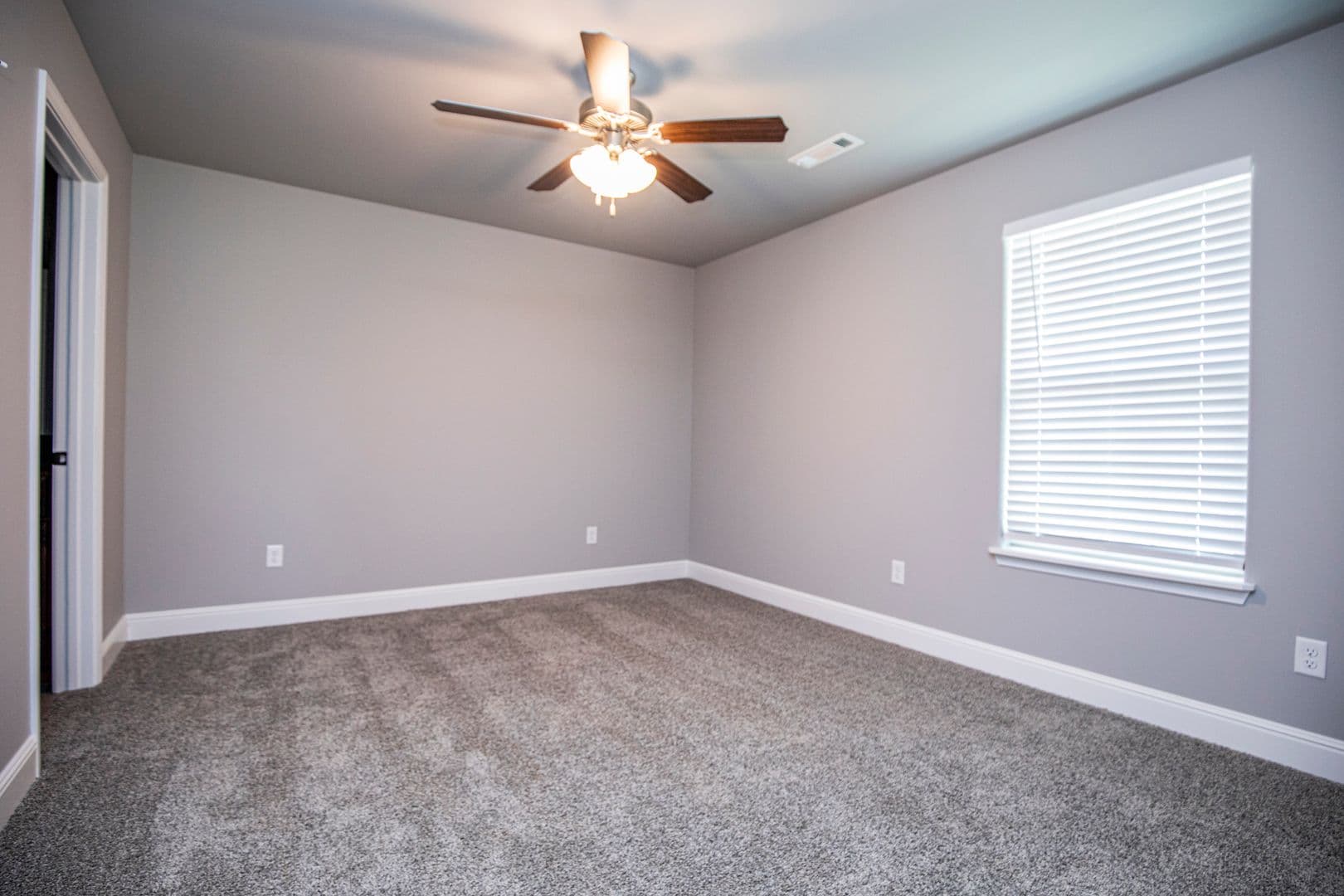 Pea Ridge House: 525 Fox  Circle