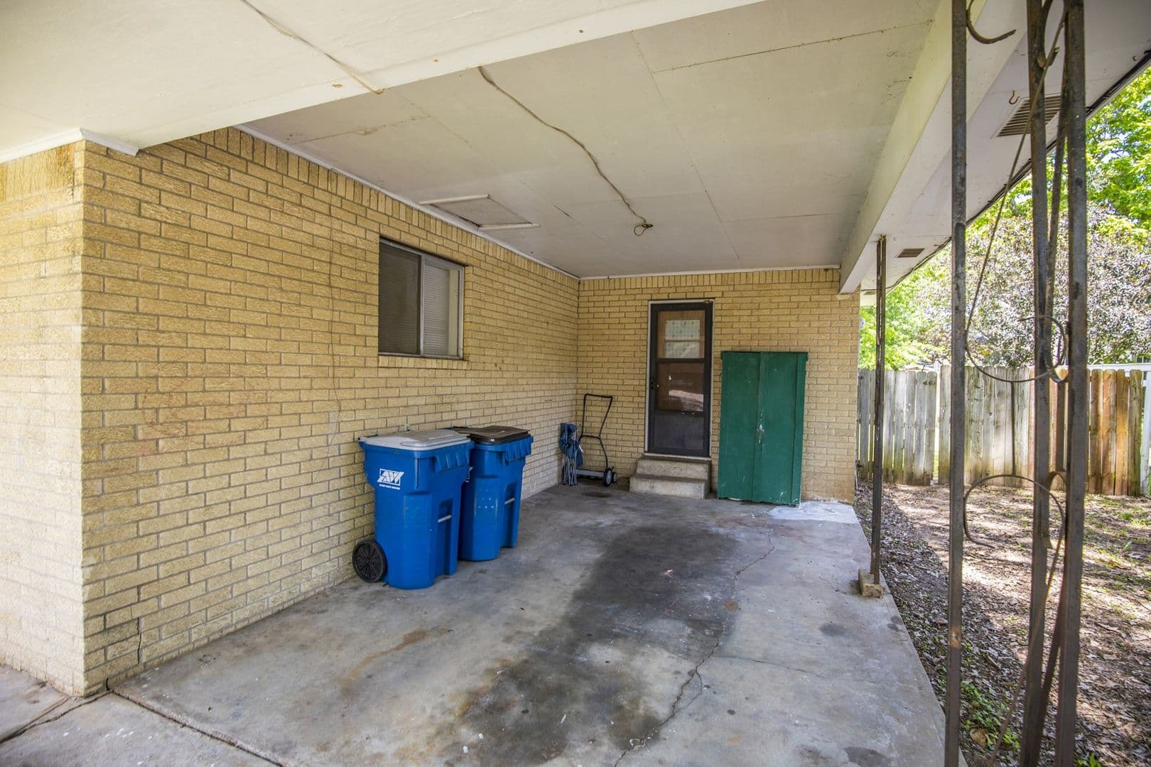 Bentonville House: 304 NW 4th Street
