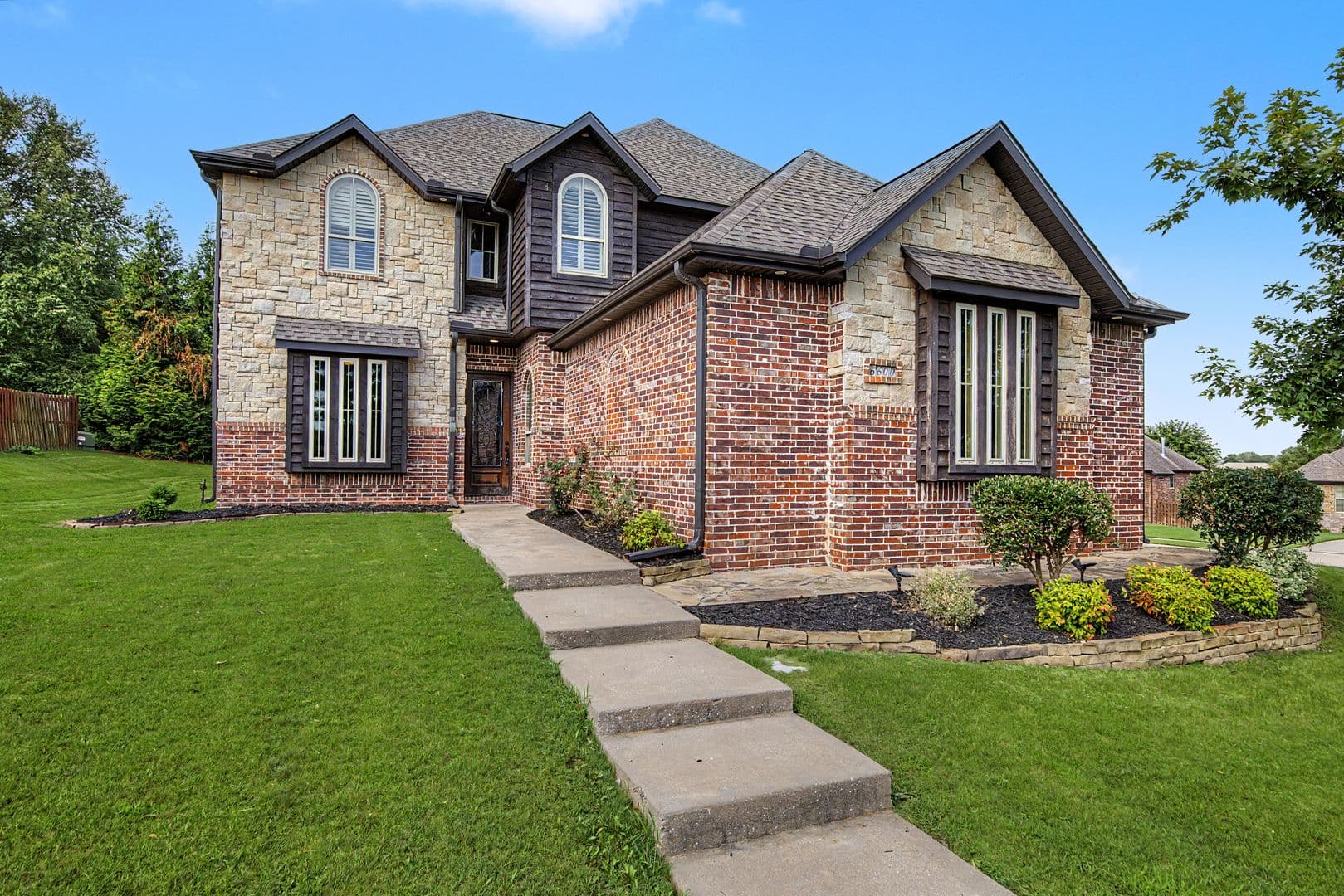 Rogers House: 6600 Willowridge Lane