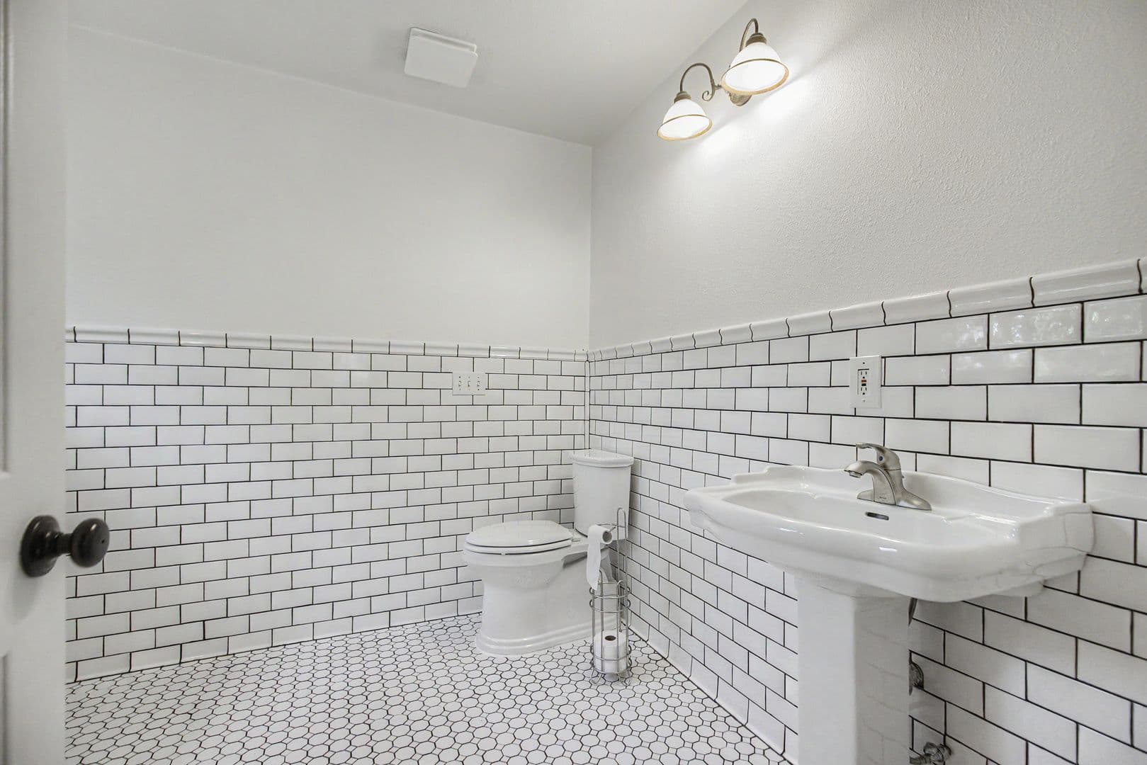 Bella Vista House: 11 Cresswell Lane