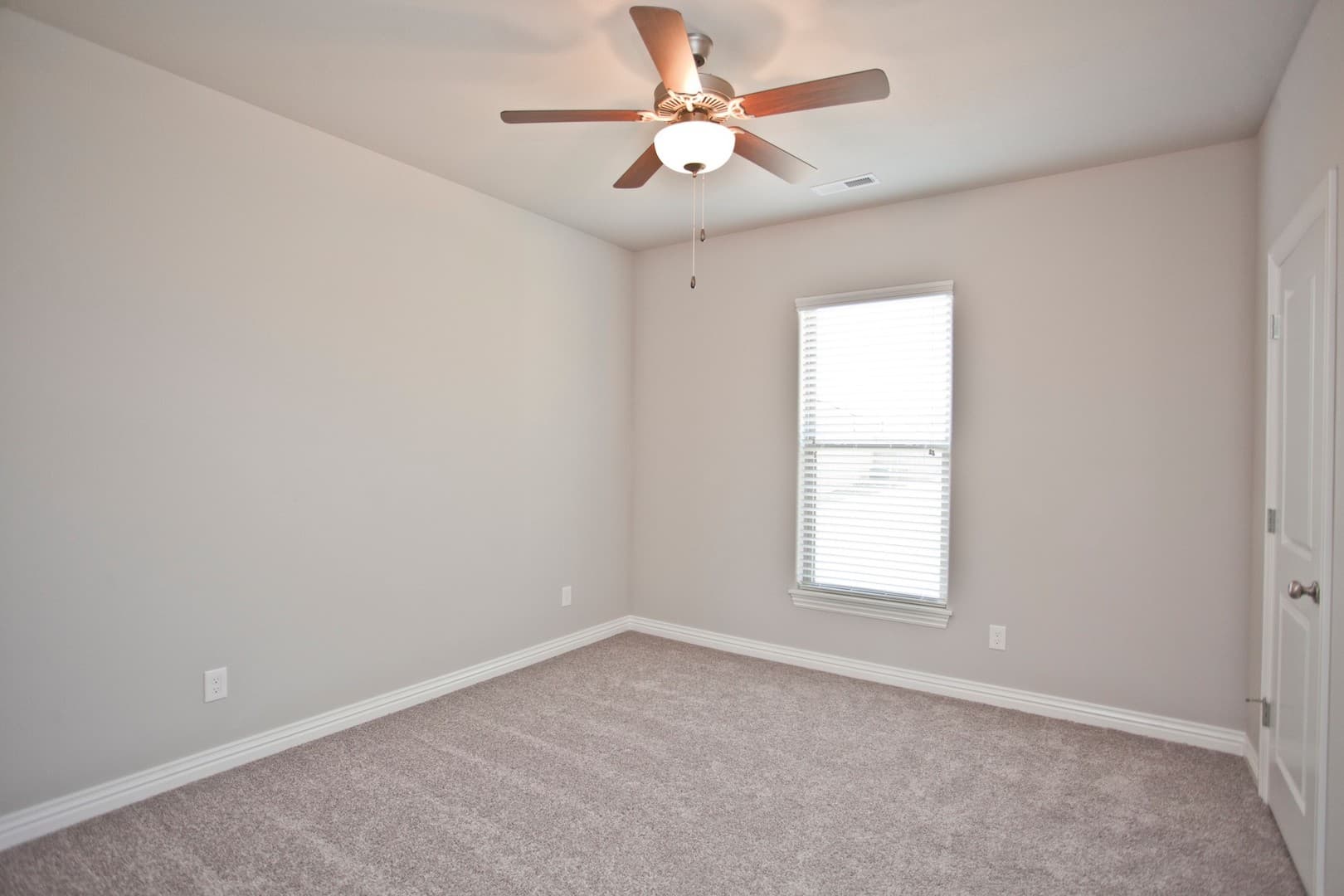 Pea Ridge House: 1003 Taylor Lane