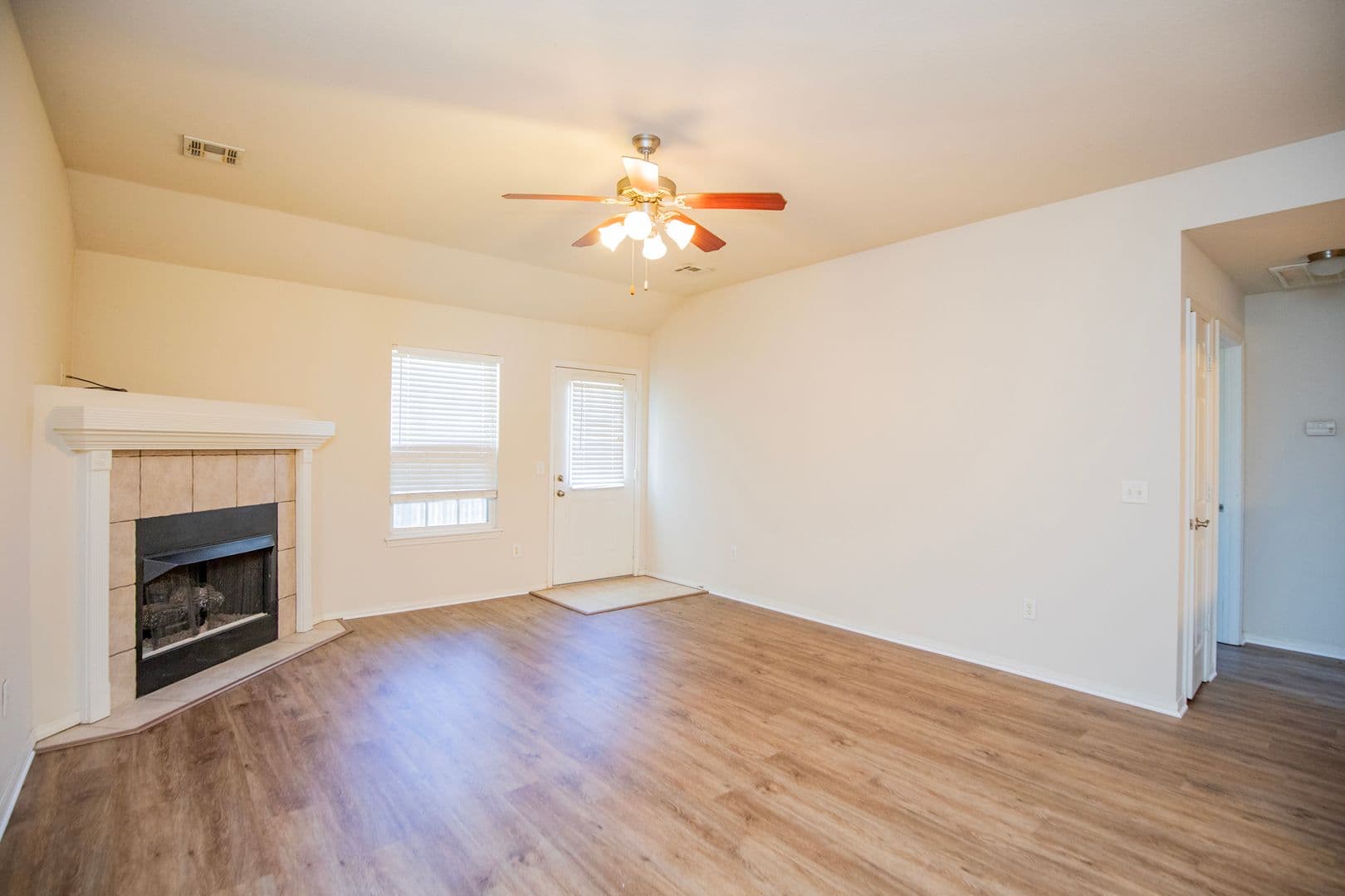 Centerton House: 610 Maplewood Drive