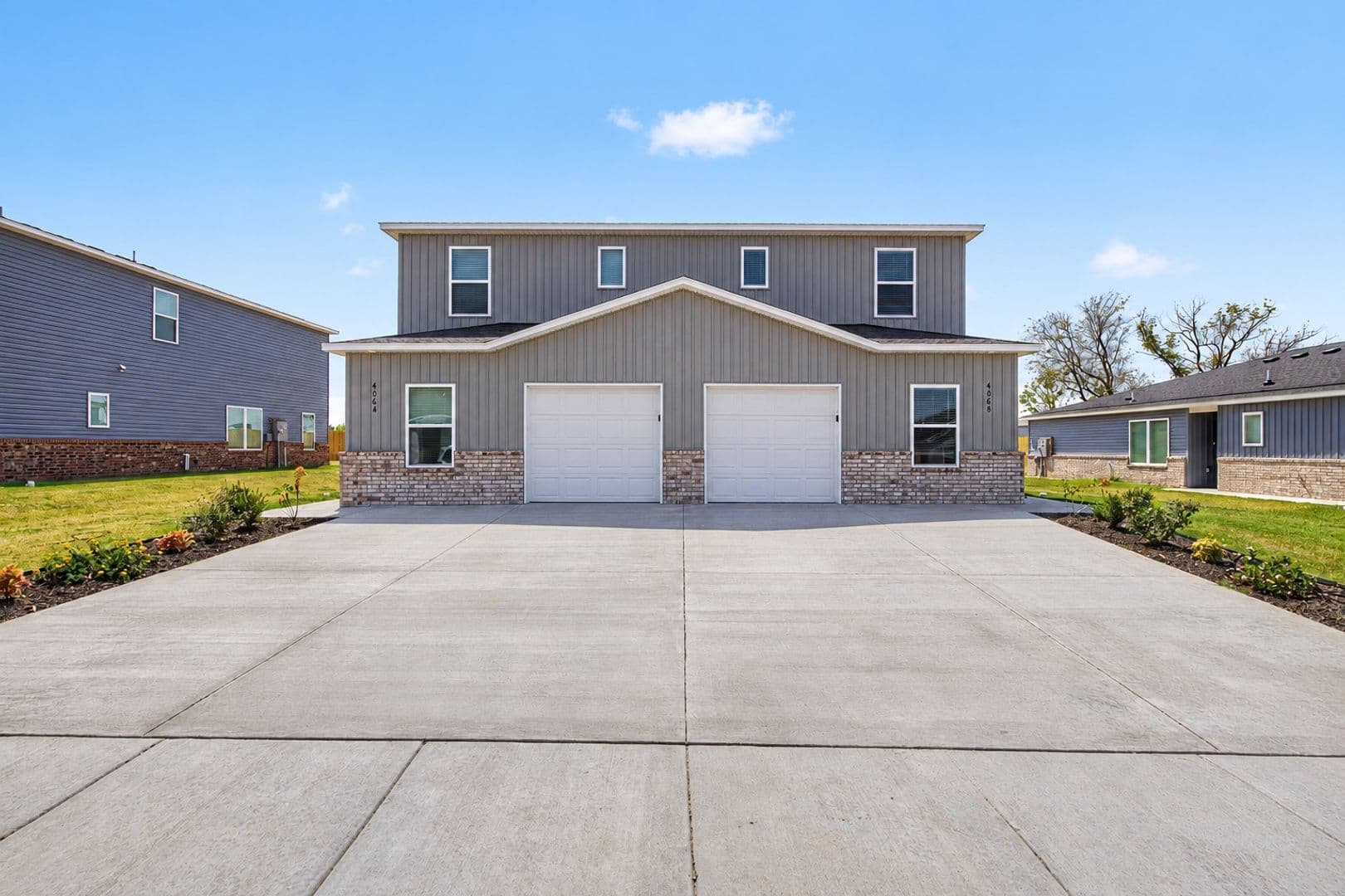 Siloam Springs House: 406 A W. Cloud Street
