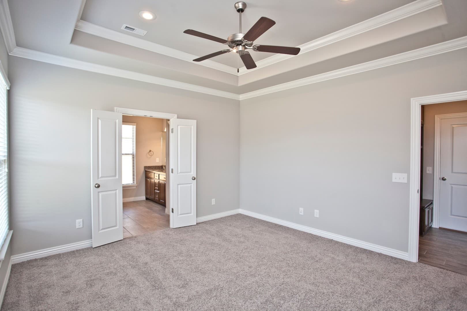 Pea Ridge House: 1003 Taylor Lane