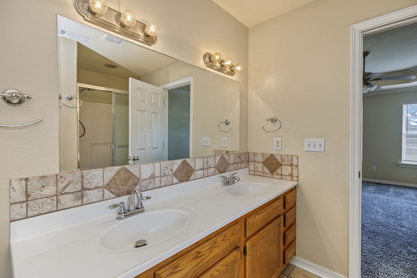 Centerton House: 350 Beasley Drive