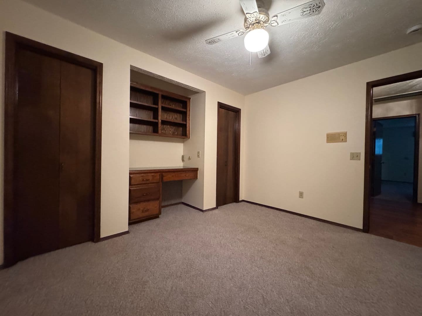 Gentry House: 1298 E. Main Street