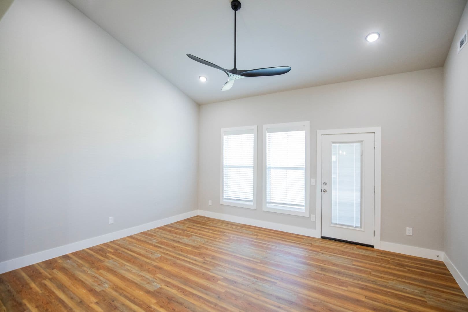Pea Ridge House: 1036 Seaborn Way