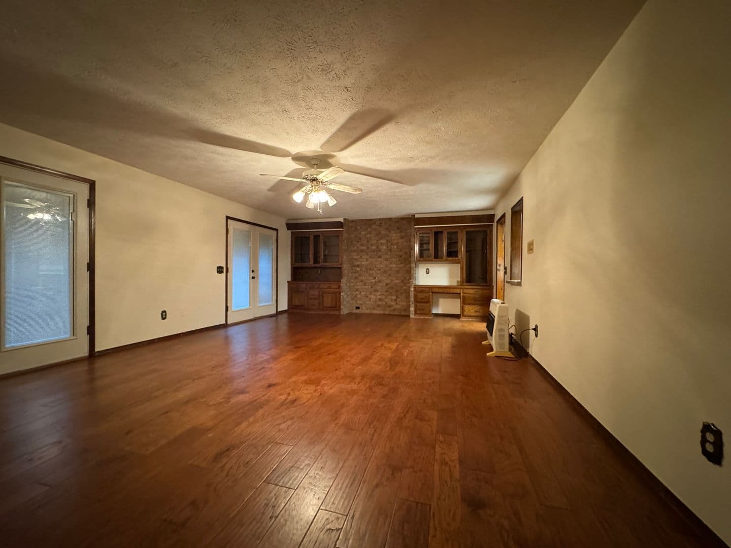 Gentry House: 1298 E. Main Street