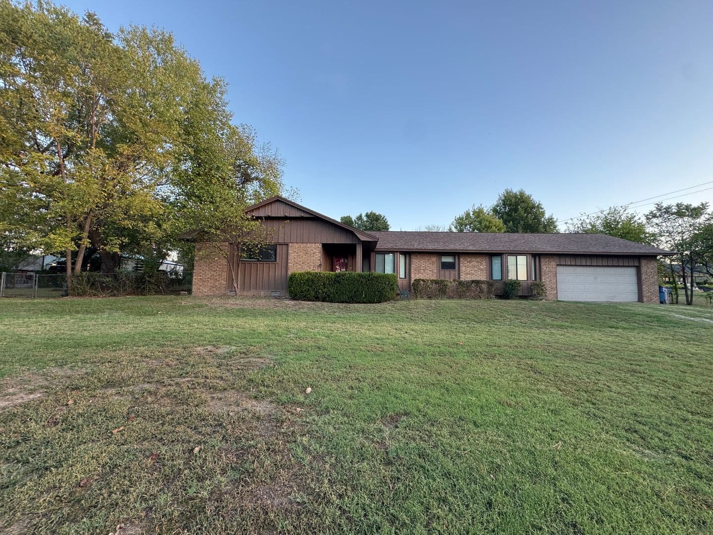 Gentry House: 1298 E. Main Street