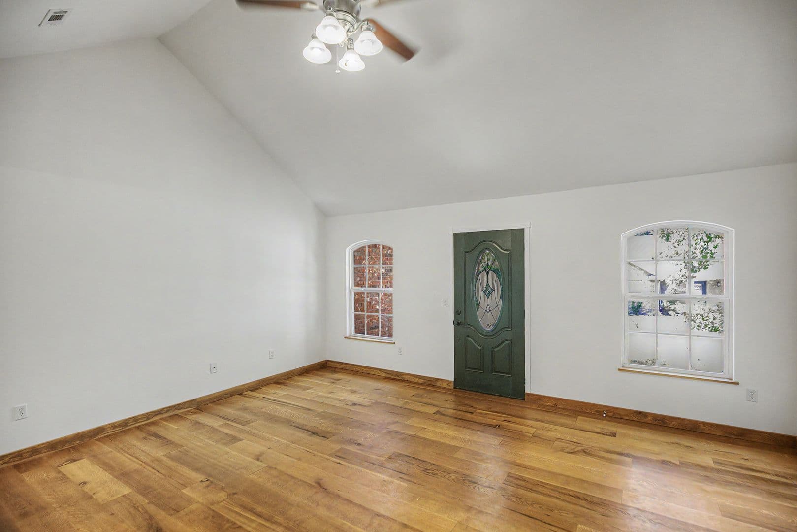 Bella Vista House: 11 Cresswell Lane