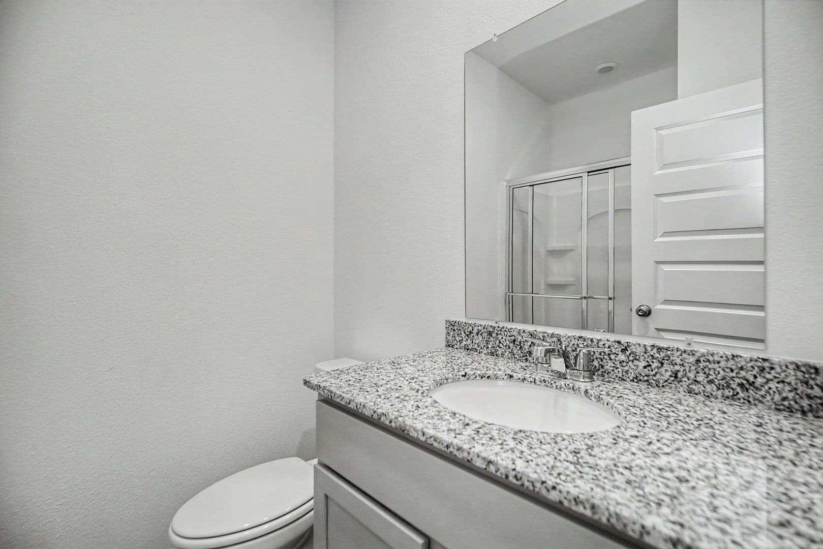 Siloam Springs House: 406 A W. Cloud Street