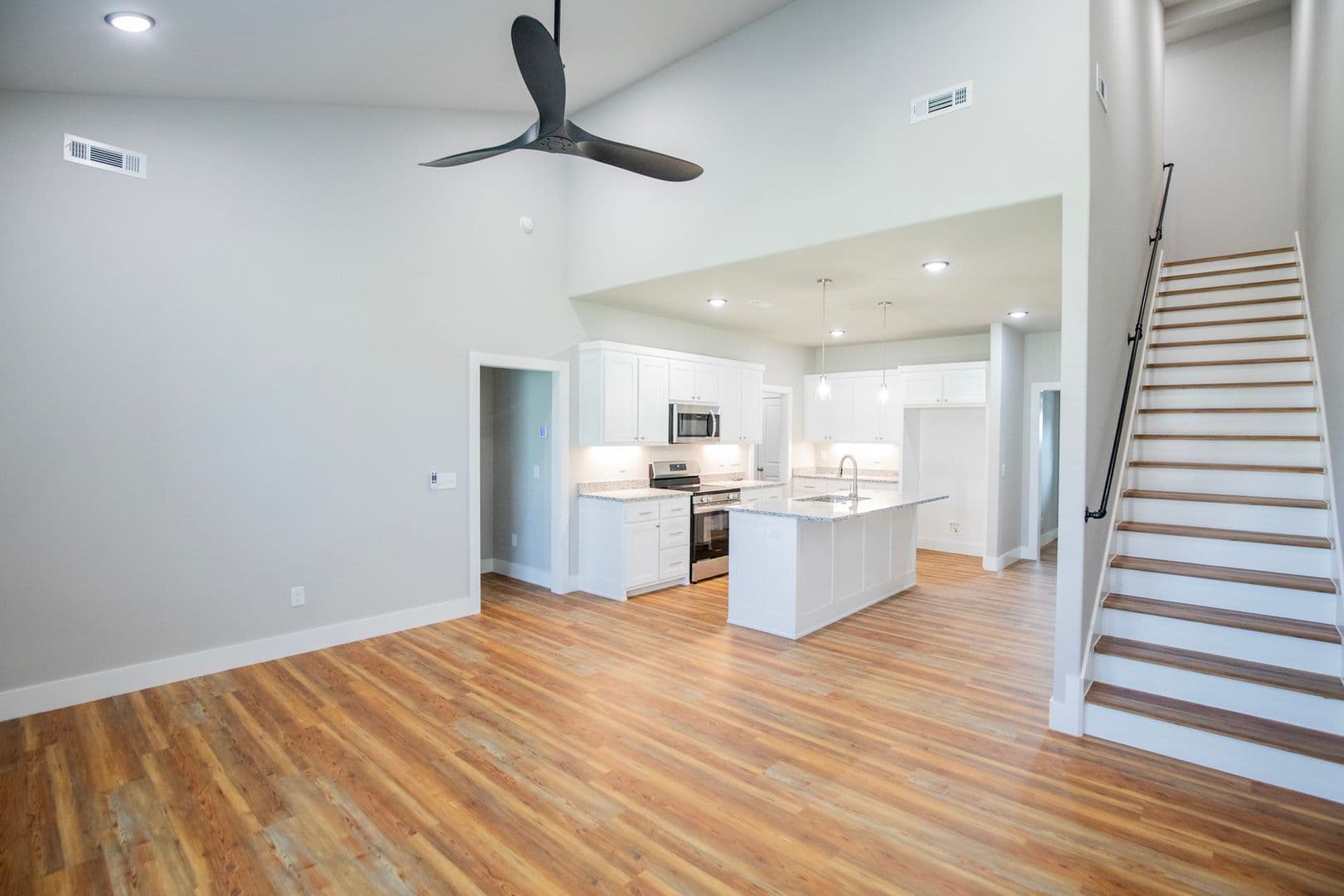 Pea Ridge House: 1036 Seaborn Way