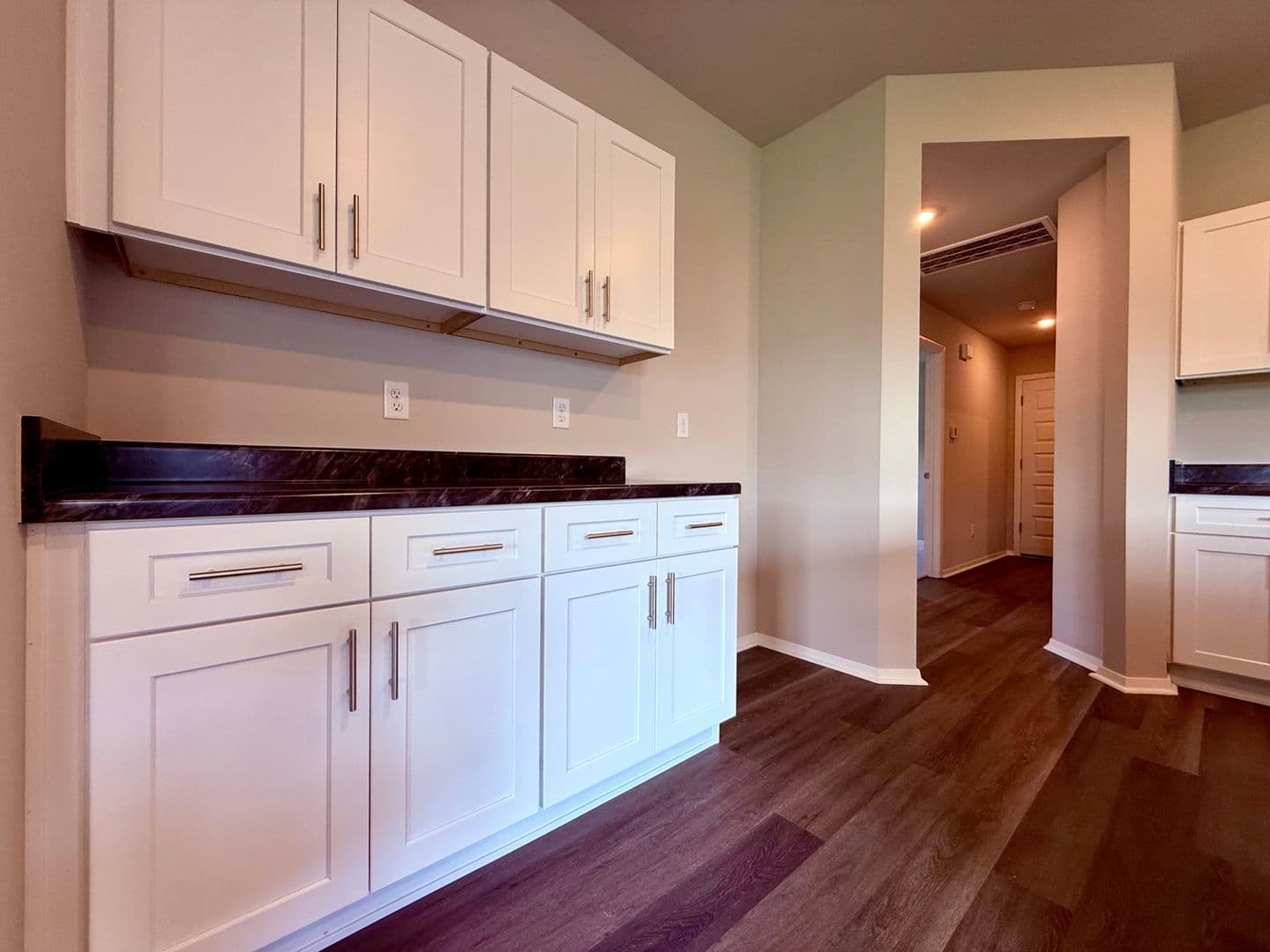Siloam Springs House: 2508 E. Jan Street