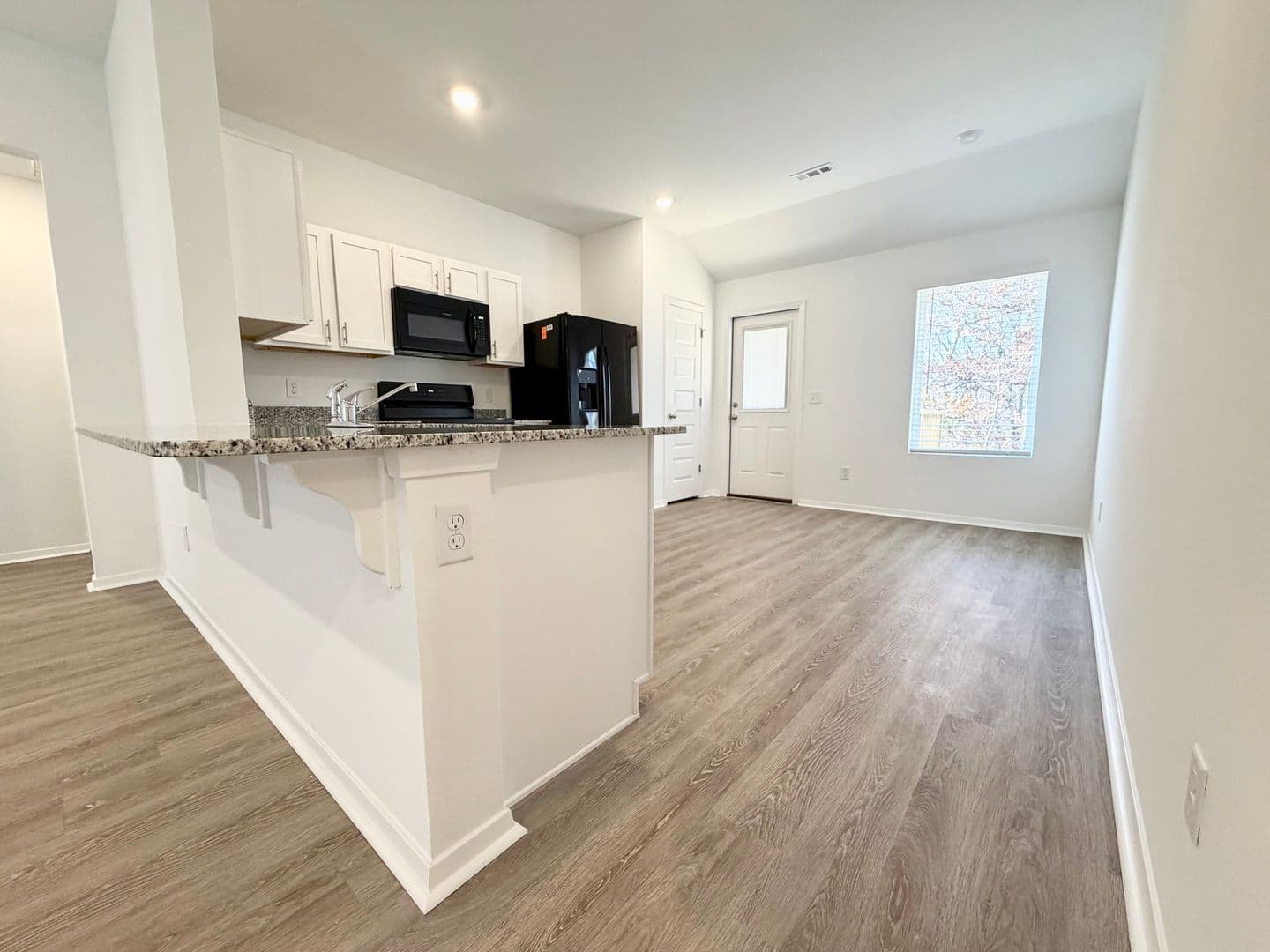 Siloam Springs House: 3705 N. Carmine Drive