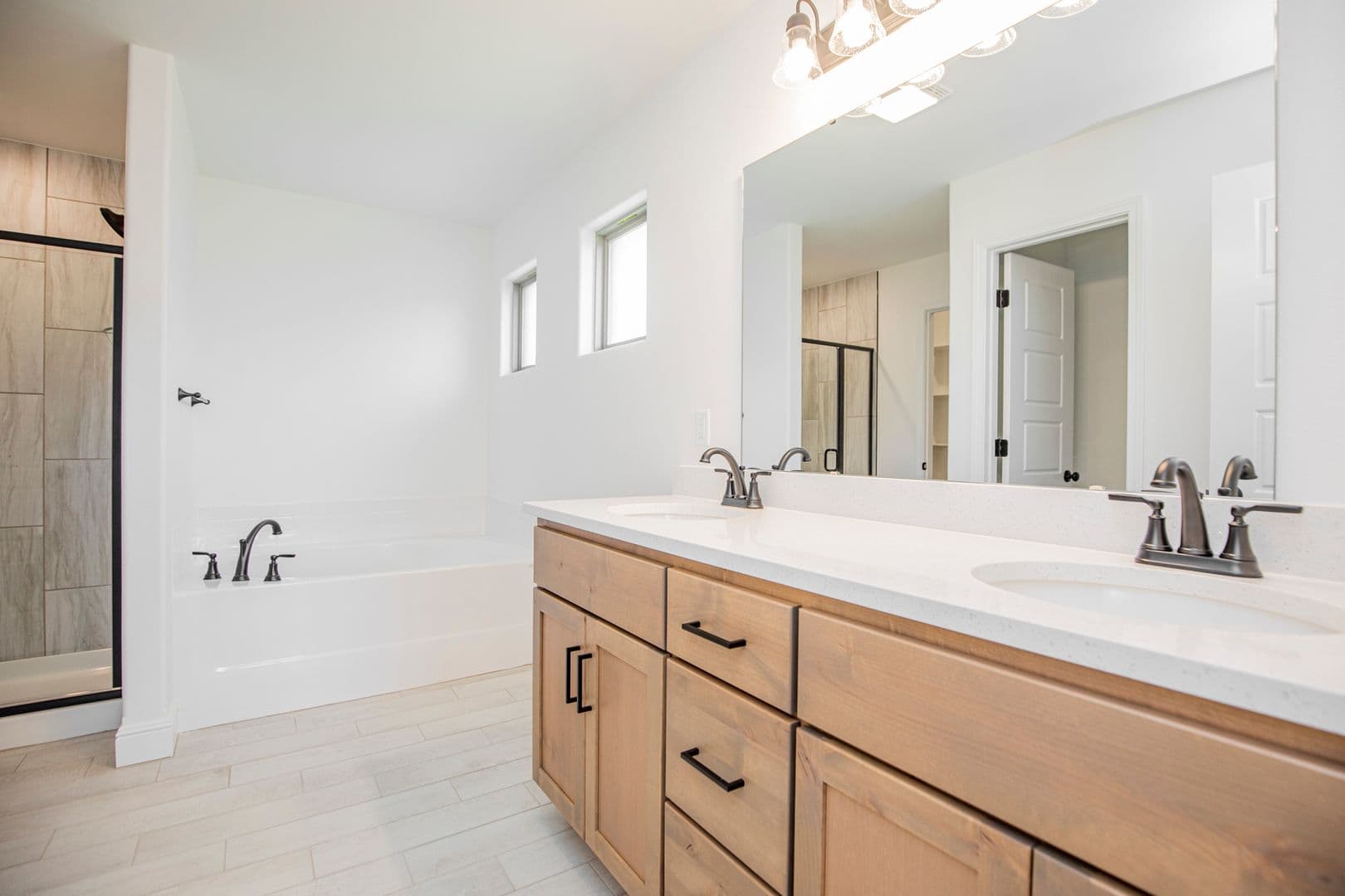 Pea Ridge House: 2515 Westbrook Loop