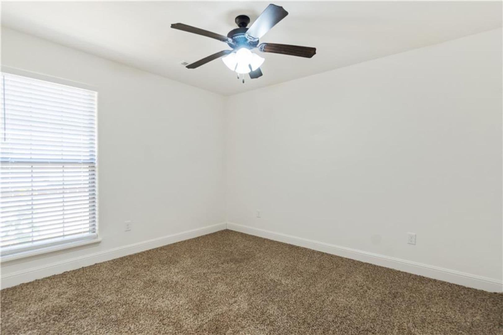 Bentonville House: 6006 NW Sherman Street