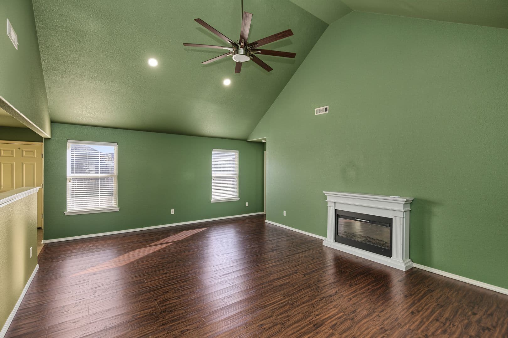 Bentonville House: 4103 SW Limestone Avenue