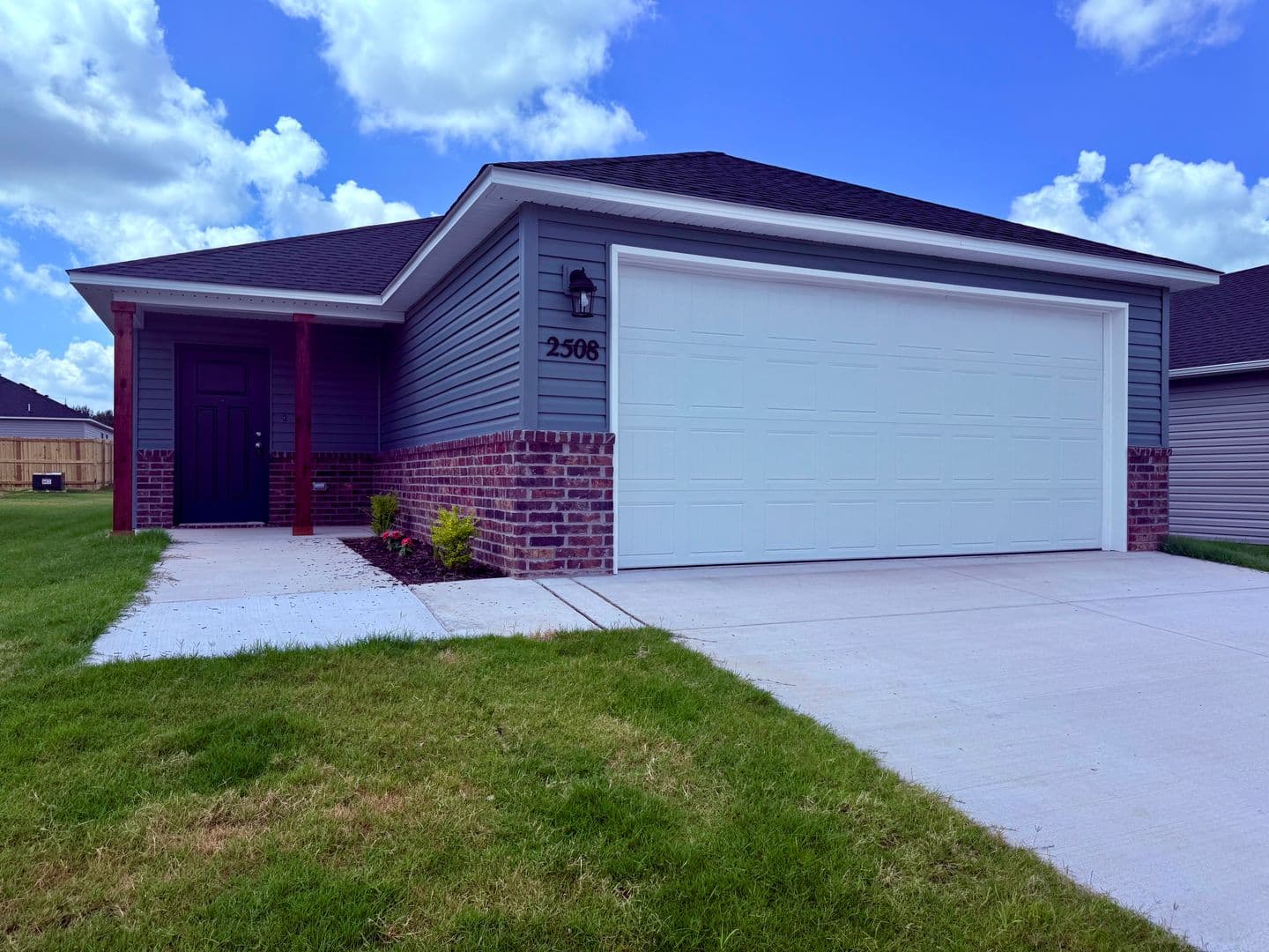 Siloam Springs House: 2508 E. Jan Street