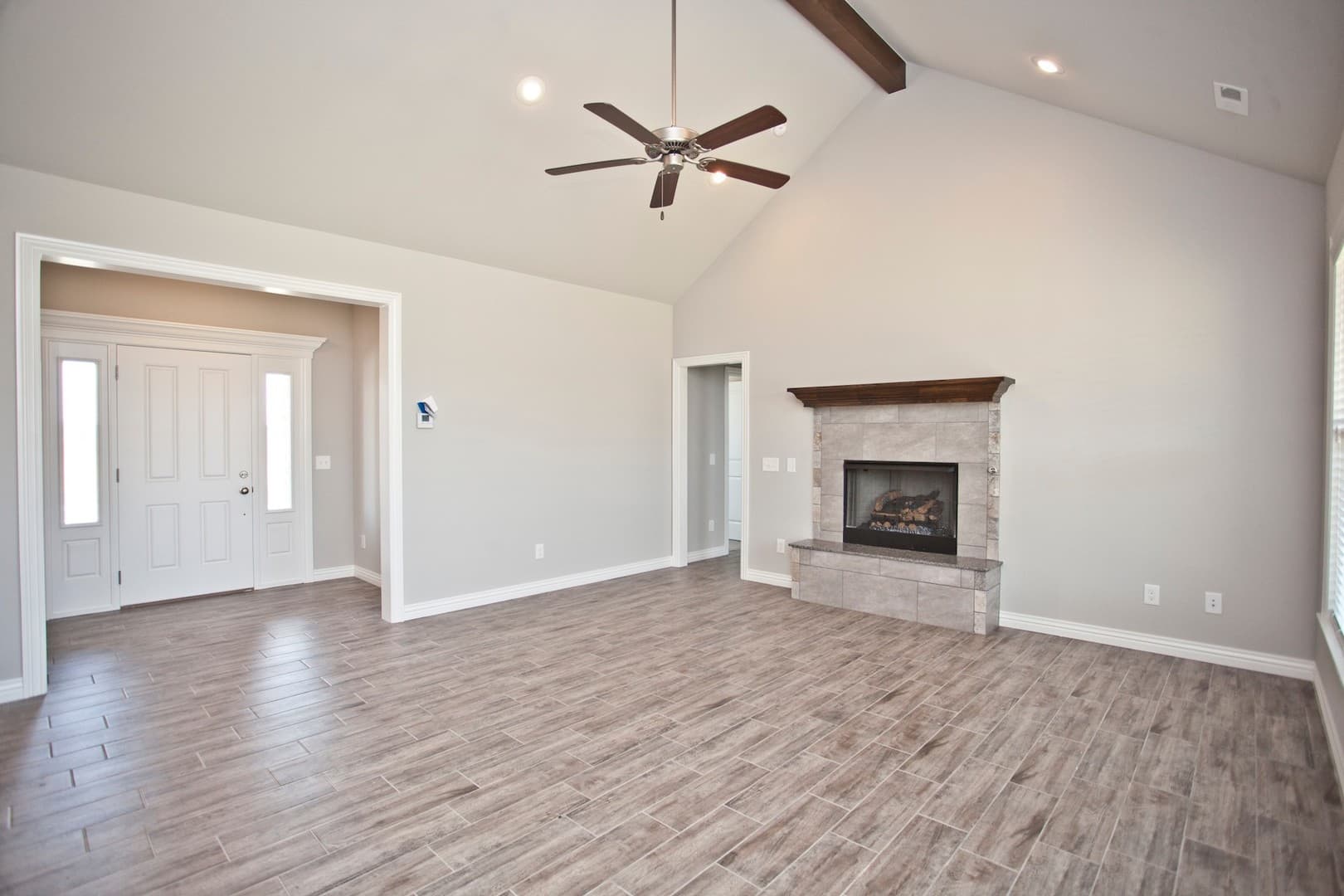 Pea Ridge House: 1003 Taylor Lane