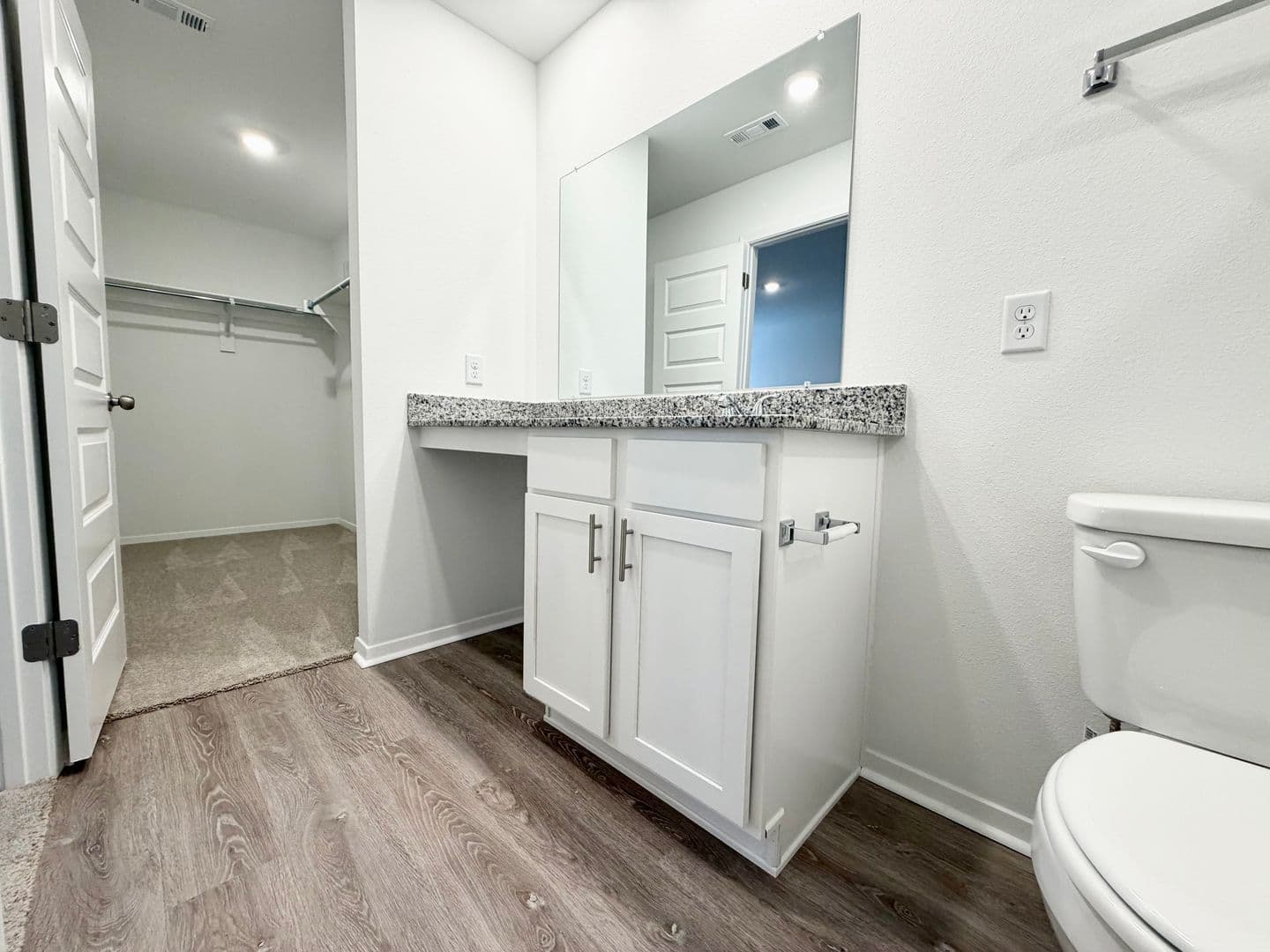 Siloam Springs House: 3705 N. Carmine Drive