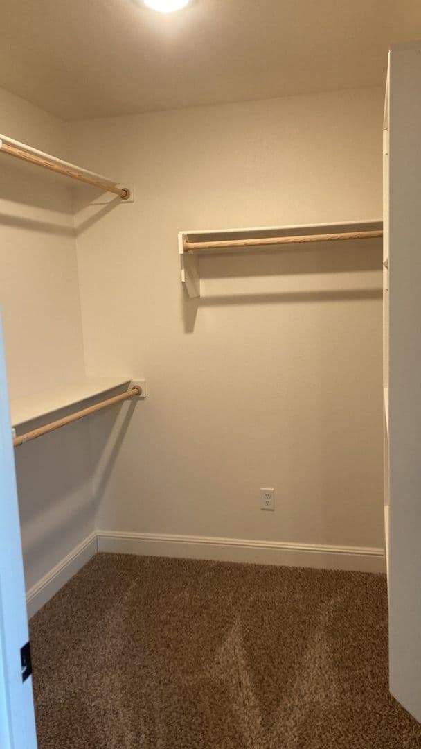 Bentonville House: 6006 NW Sherman Street
