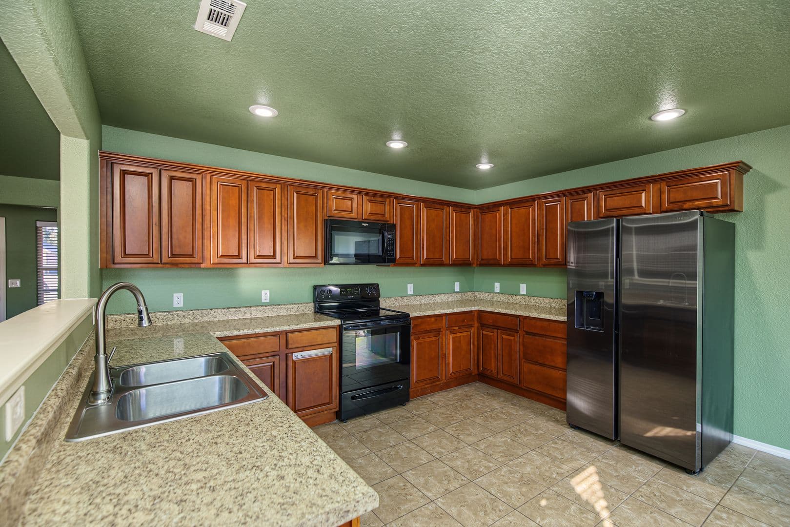Bentonville House: 4103 SW Limestone Avenue