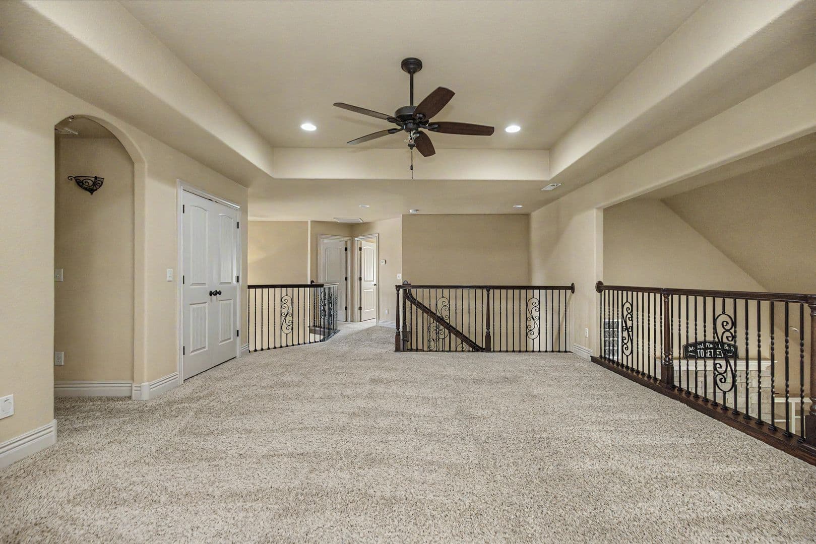 Rogers House: 6600 Willowridge Lane