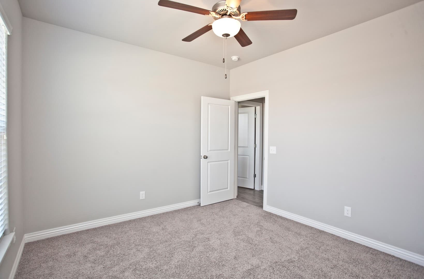 Pea Ridge House: 1003 Taylor Lane